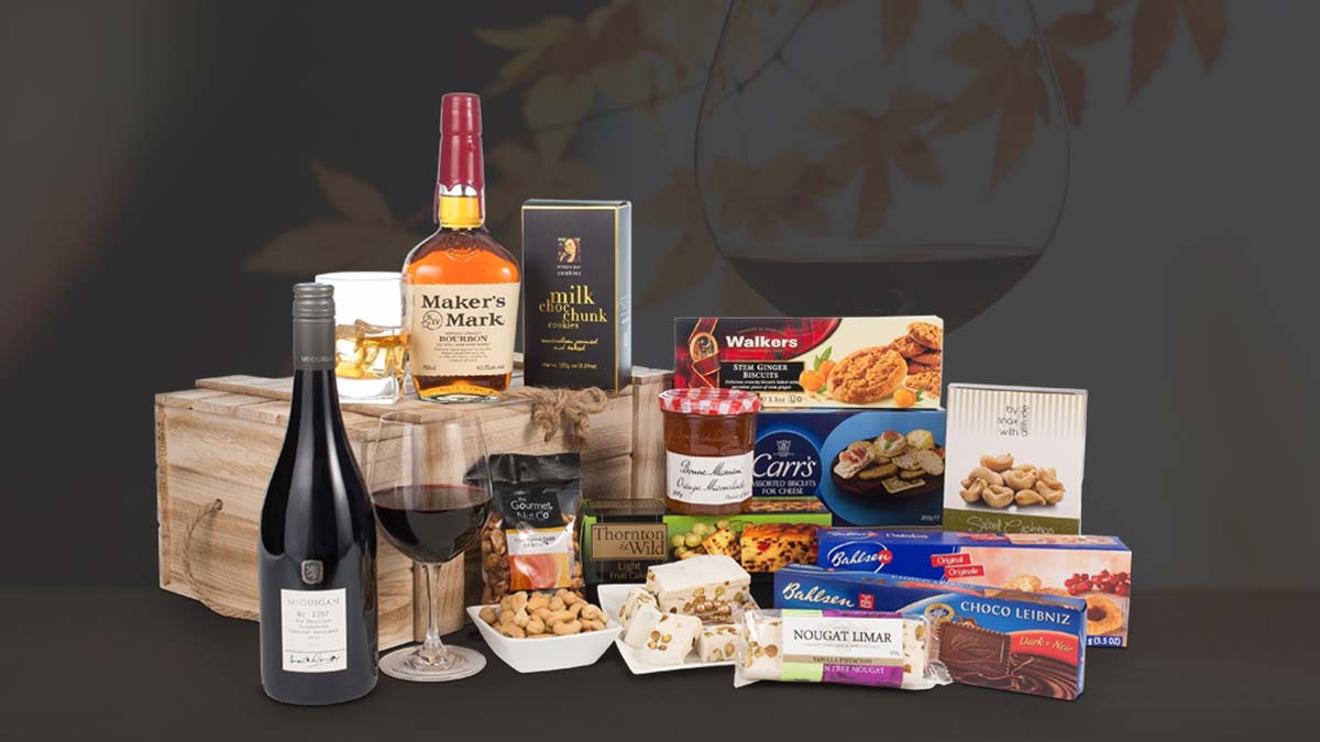 Top 5 Items Every Good Hamper Should Have - Interhampers